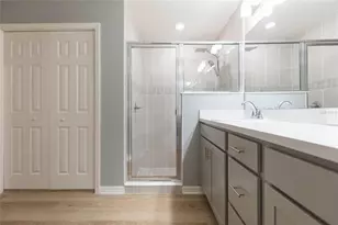 35171 Crescent Creek Dr, Zephyrhills, FL 33541 - Photo 29
