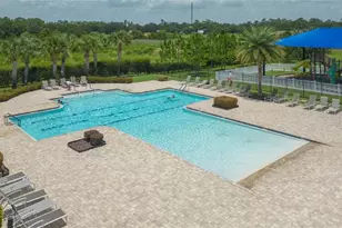 35171 Crescent Creek Dr, Zephyrhills, FL 33541 - Photo 55