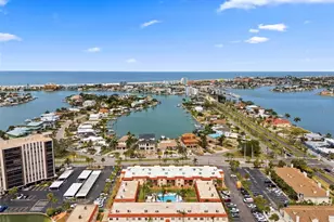 10365 Paradise Blvd, Treasure Island, FL 33706 - Photo 29