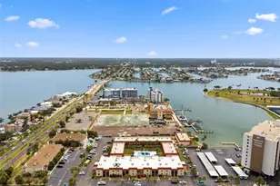 10365 Paradise Blvd, Treasure Island, FL 33706 - Photo 17