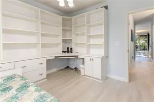 320 Island Way, Clearwater Beach, FL 33767 - Photo 17