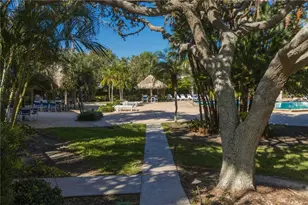 320 Island Way, Clearwater Beach, FL 33767 - Photo 41