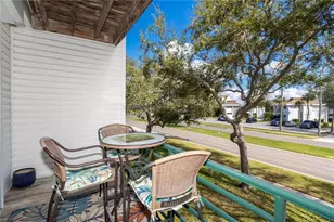 320 Island Way, Clearwater Beach, FL 33767 - Photo 35