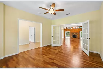 818 Village Way, Palm Harbor, FL 34683 - Photo 13