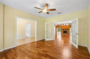 818 Village Way, Palm Harbor, FL 34683 - Photo 13