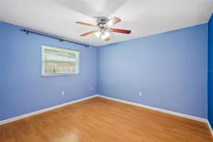 818 Village Way, Palm Harbor, FL 34683 - Photo 17