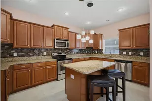 12407 Gilmerton Mist Ln, Riverview, FL 33579 - Photo 11