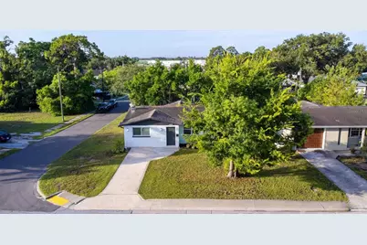 6400 Montana Avenue, New Port Richey, FL 34653 - Photo 5
