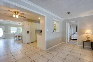 5213 97th Way N, Saint Petersburg, FL 33708 - Photo 9