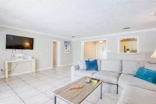 5213 97th Way N, Saint Petersburg, FL 33708 - Photo 7