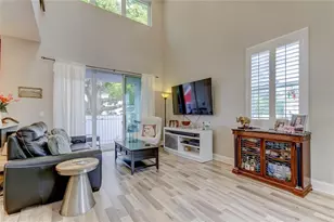 426 Birdsong Ln, Dunedin, FL 34698 - Photo 3