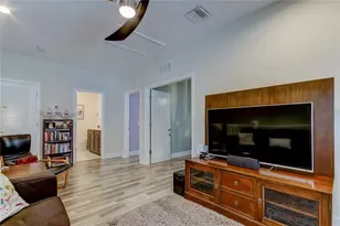 426 Birdsong Ln, Dunedin, FL 34698 - Photo 25