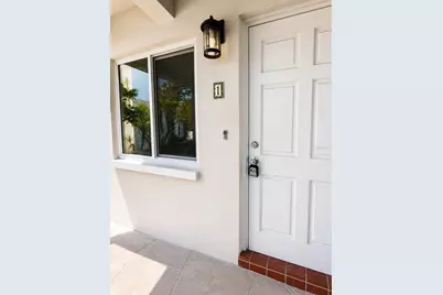 295 110th Avenue #1, Saint Petersburg, FL 33706 - Photo 3
