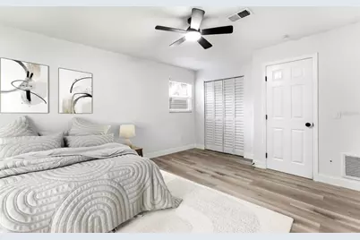 264 14th Street NW, Largo, FL 33770 - Photo 7