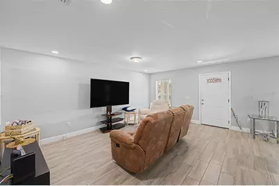 8506 N 16th Street, Tampa, FL 33604 - Photo 23