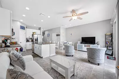 7932 Evergreen Creek Court, Riverview, FL 33578 - Photo 9
