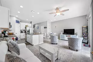 7932 Evergreen Creek Ct, Riverview, FL 33578 - Photo 9