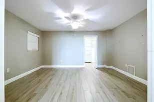 5200 Brittany Dr S, Saint Petersburg, FL 33715 - Photo 59