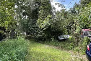 3406 Holloway Rd, Plant City, FL 33567 - Photo 11