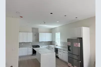 2142 5th Avenue N, Saint Petersburg, FL 33713 - Photo 9