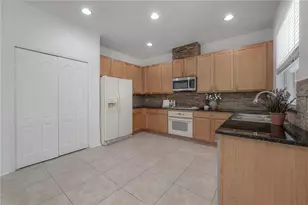 4716 Mapletree Loop, Wesley Chapel, FL 33543 - Photo 5