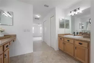 4716 Mapletree Loop, Wesley Chapel, FL 33543 - Photo 15