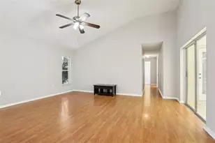 9029 Westbay Blvd, Tampa, FL 33615 - Photo 15