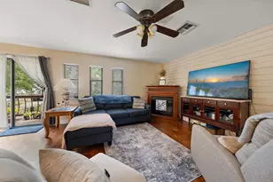 912 Seminole Blvd, Tarpon Springs, FL 34689 - Photo 5
