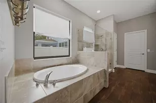 2516 W Curtis St, Tampa, FL 33614 - Photo 23