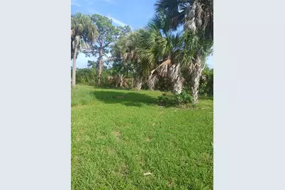 Hilolo Lane, Venice, FL 34293 - Photo 3