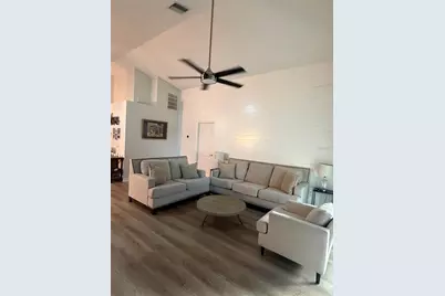 10467 Lucaya Drive, Tampa, FL 33647 - Photo 5