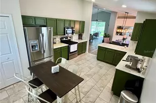 10467 Lucaya Dr, Tampa, FL 33647 - Photo 7