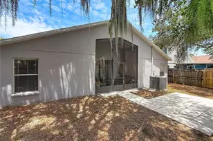 607 Sunset Beach Ct, Valrico, FL 33594 - Photo 77