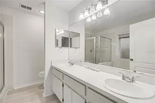 1025 Malletwood Dr, Brandon, FL 33510 - Photo 15