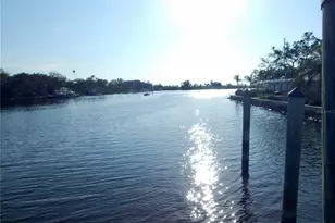 8025 Island Dr, Port Richey, FL 34668 - Photo 31