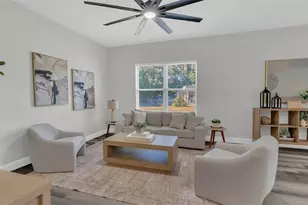 1901 31st St S, Saint Petersburg, FL 33712 - Photo 13