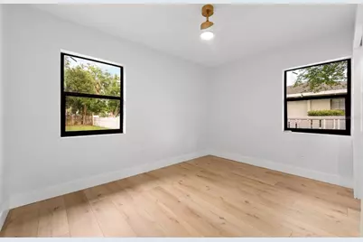 605 N Woodlynne Avenue, Tampa, FL 33609 - Photo 27