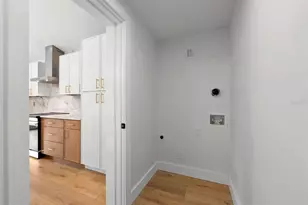 605 N Woodlynne Ave, Tampa, FL 33609 - Photo 23