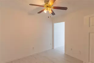 944 Bruce Ave, Clearwater Beach, FL 33767 - Photo 7