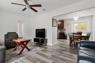 5939 9th Ave S, Gulfport, FL 33707 - Photo 7