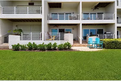 4629 Mirabella Court, Saint Pete Beach, FL 33706 - Photo 17