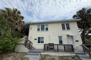 827 Paris Ave S, Saint Petersburg, FL 33701 - Photo 9