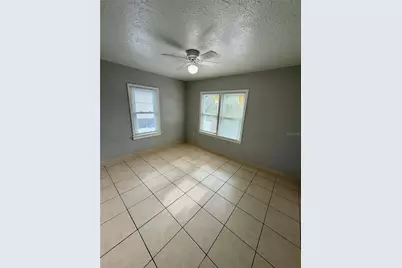 827 Paris Avenue S #Apt A, Saint Petersburg, FL 33701 - Photo 5