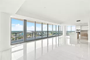400 Central Ave, Saint Petersburg, FL 33701 - Photo 11
