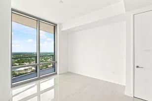 400 Central Ave, Saint Petersburg, FL 33701 - Photo 39