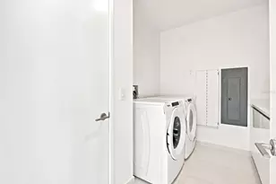 400 Central Ave, Saint Petersburg, FL 33701 - Photo 67