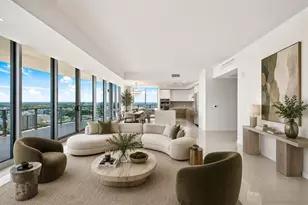400 Central Ave, Saint Petersburg, FL 33701 - Photo 3