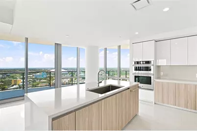 400 Central Avenue #2901, Saint Petersburg, FL 33701 - Photo 13
