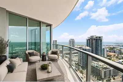 400 Central Avenue #2901, Saint Petersburg, FL 33701 - Photo 1