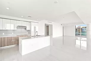 400 Central Ave, Saint Petersburg, FL 33701 - Photo 7